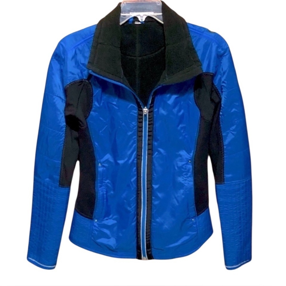 Lululemon Run Bundle Up Jacket Beaming Blue Size 4